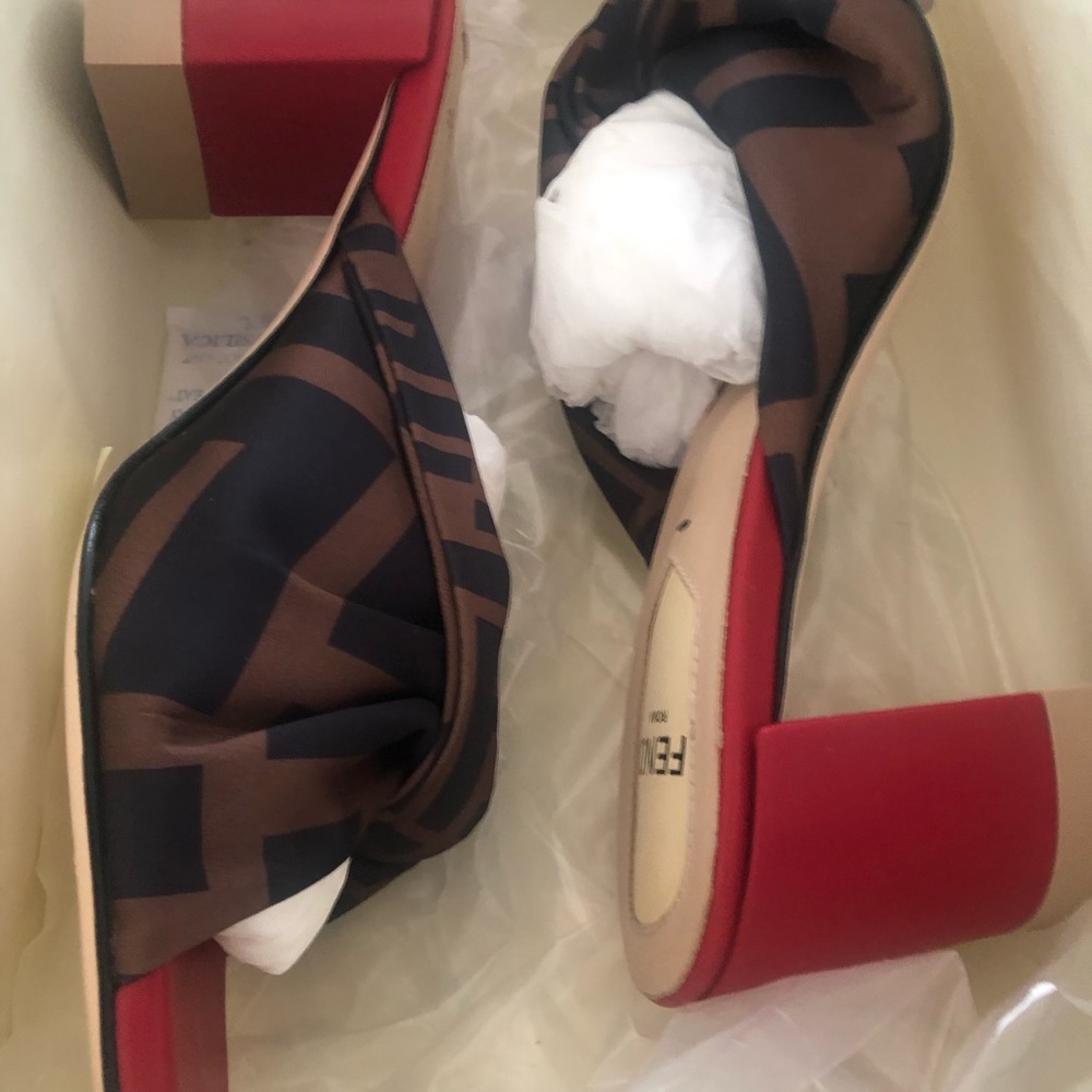 Fendi Red FF Print knotted slide sandals